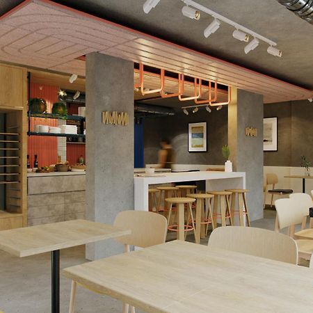ibis budget Pontivy Exteriér fotografie