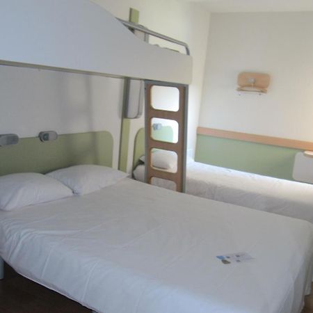 ibis budget Pontivy Exteriér fotografie