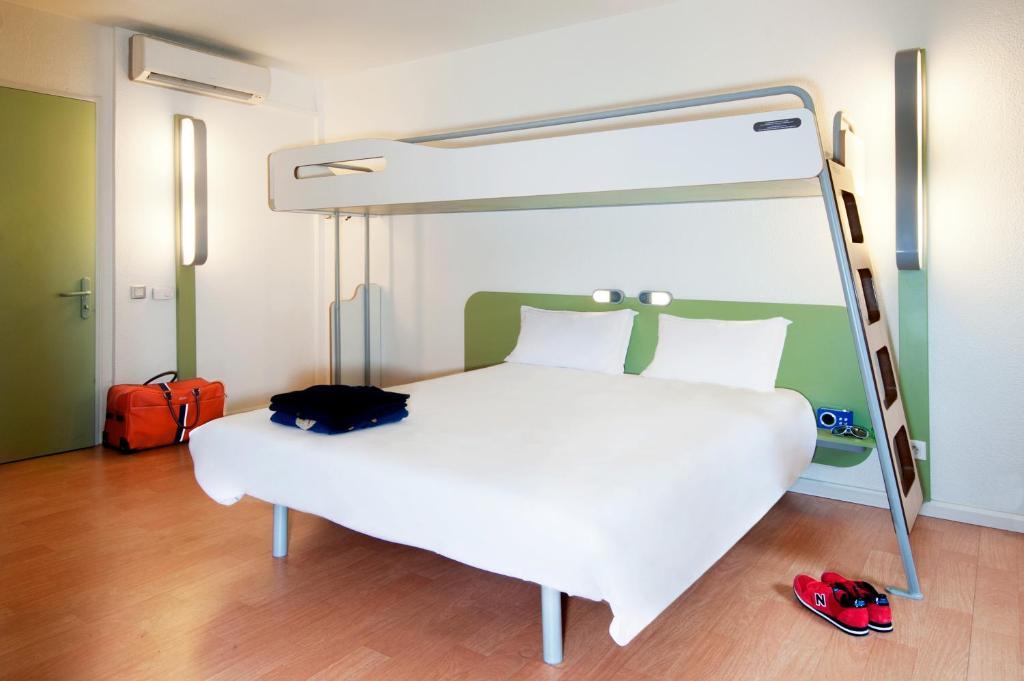 ibis budget Pontivy Pokoj fotografie